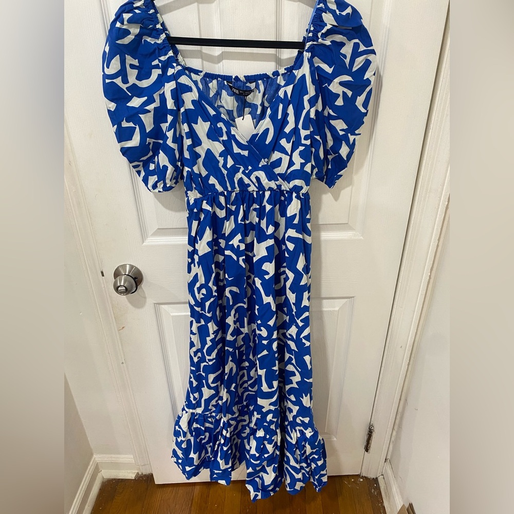 ZARA- Blue and White Patterned Maxi Dress #zara